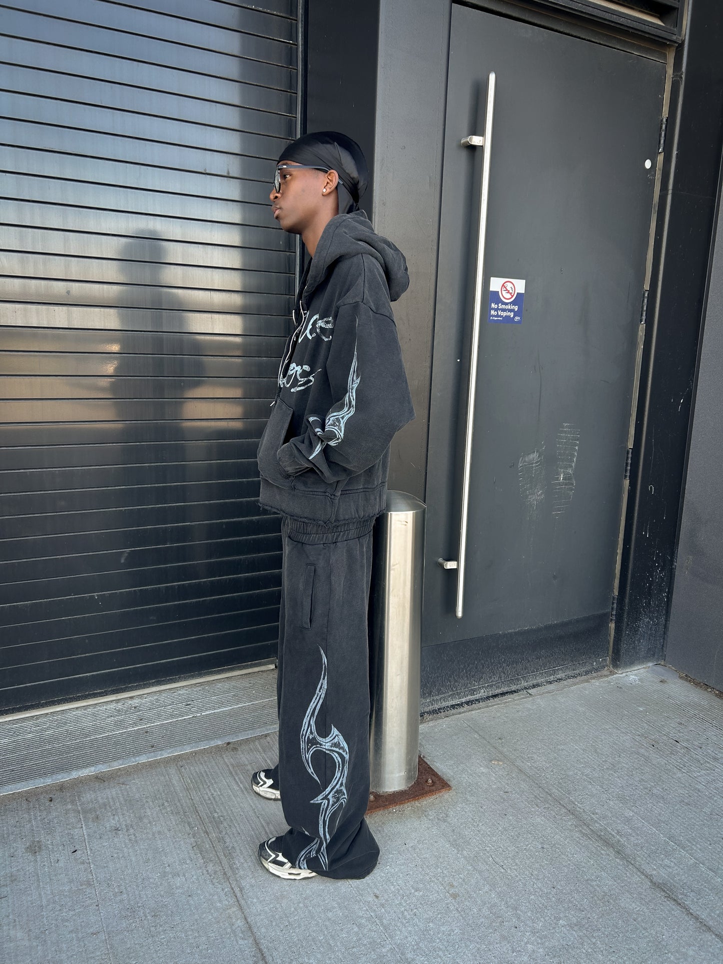 FADE SWEATS